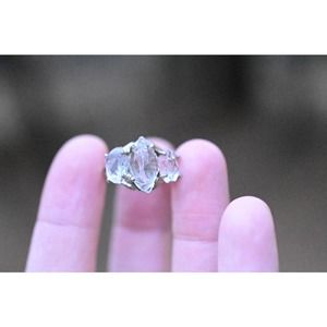 Size 6 14k  white gold alternative engagement ring